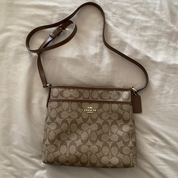 Coach Handbags - Coach Bag